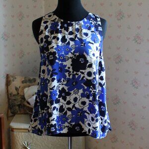 Bobeau Sleeveless Floral Swing Blouse, Small